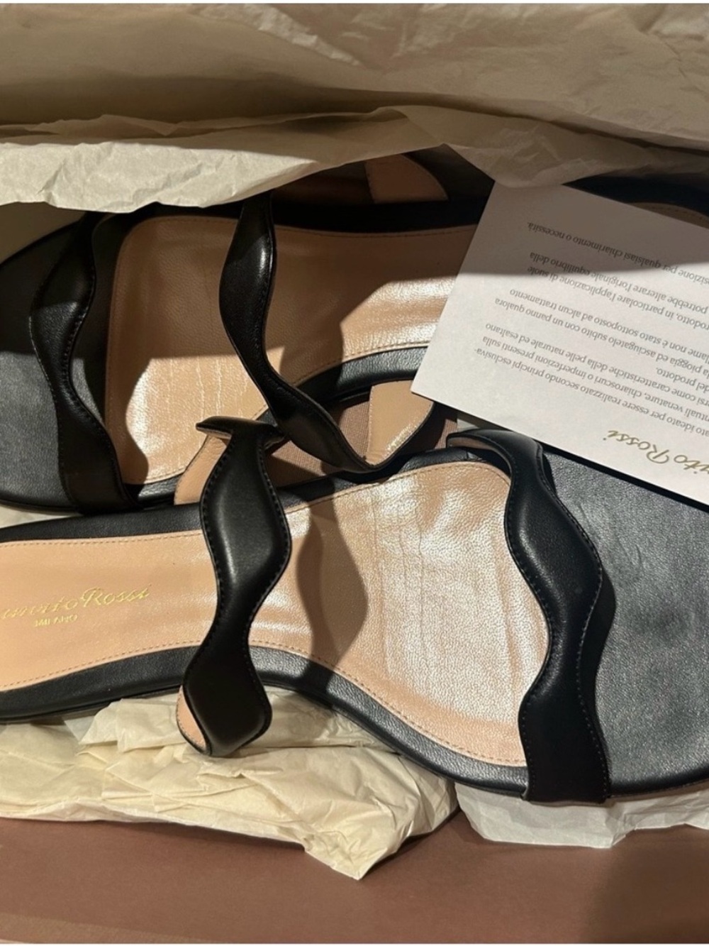 $285! Gianvito Rossi Luxury Black Leather Women's Sandals size 40.5